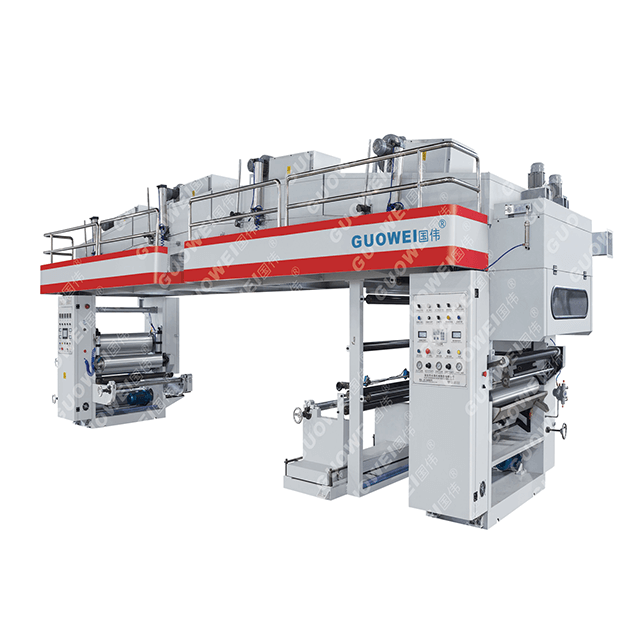 Machine à plastifier à base de solvant de film à méthode sèche à grande vitesse à 3 moteurs en 150 m / min